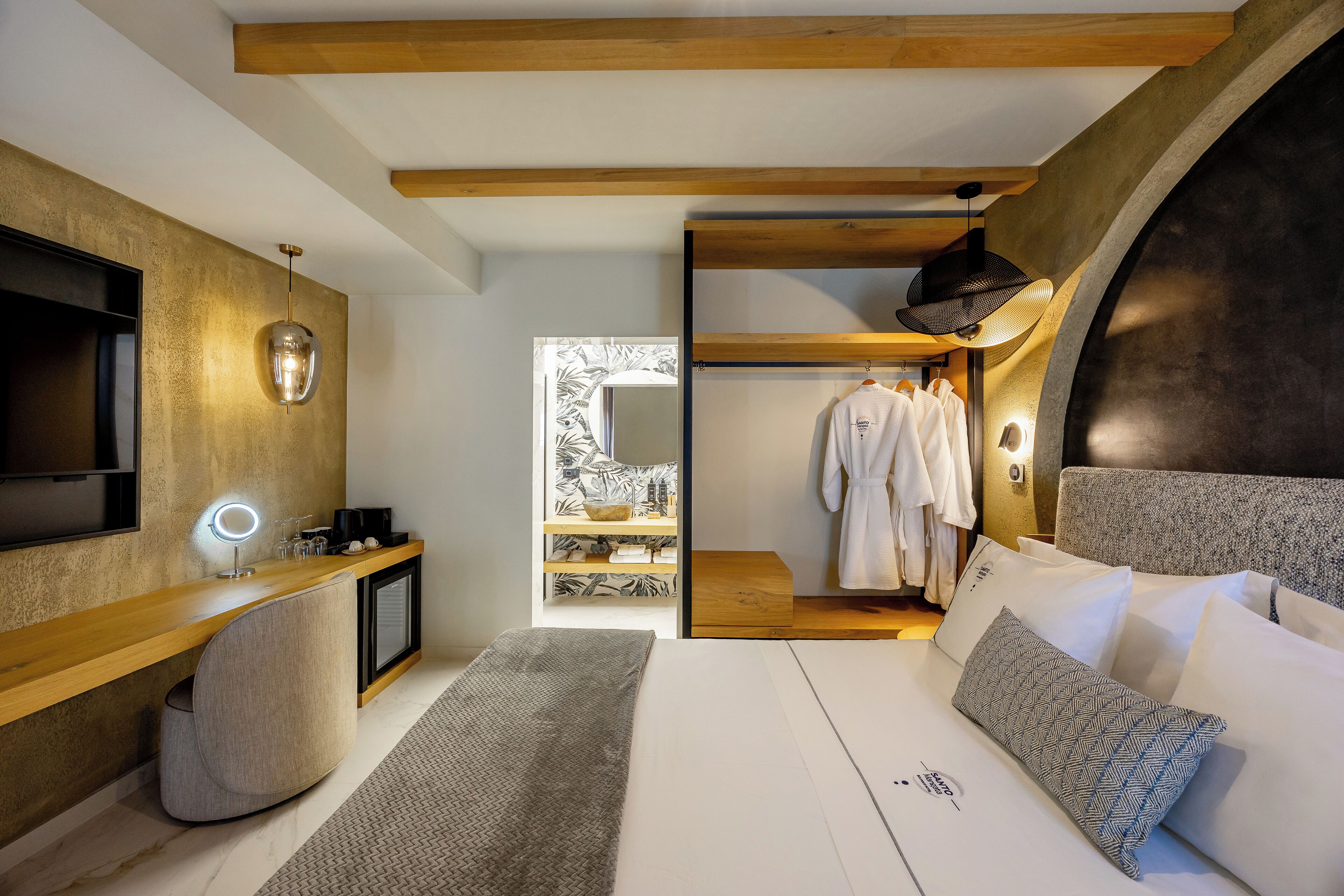 Santo Mangata Boutique Hotel - Adults only Santorini amenities photo 4