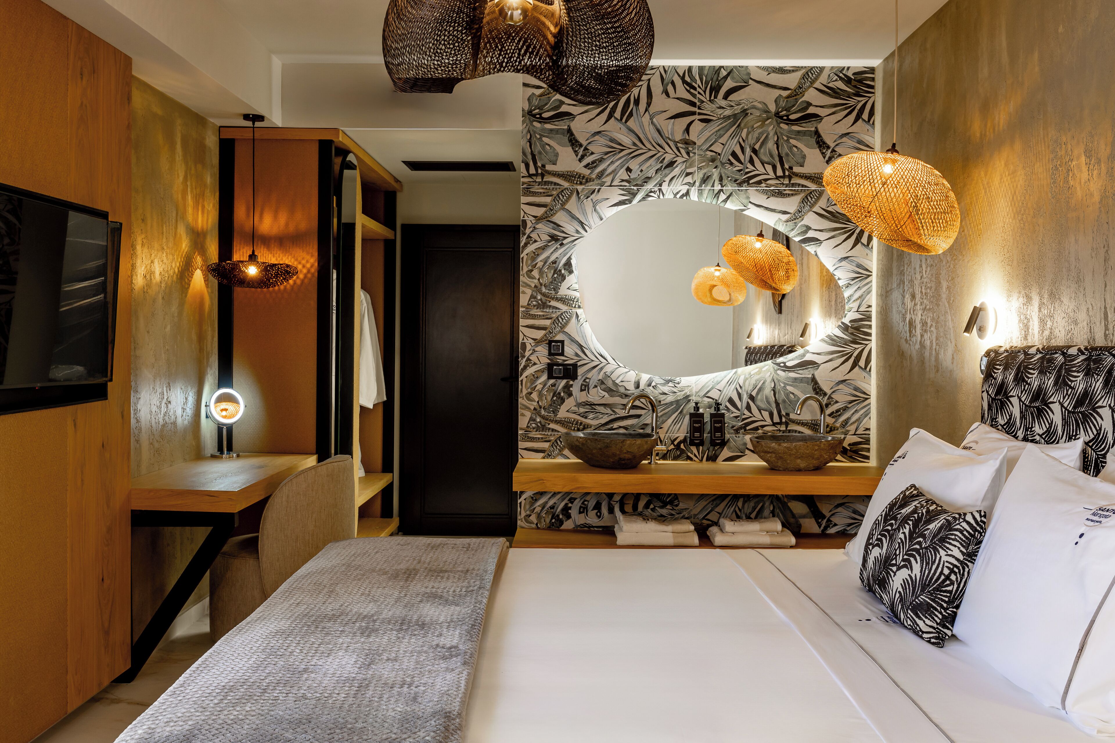Santo Mangata Boutique Hotel - Adults only Santorini interior view 8