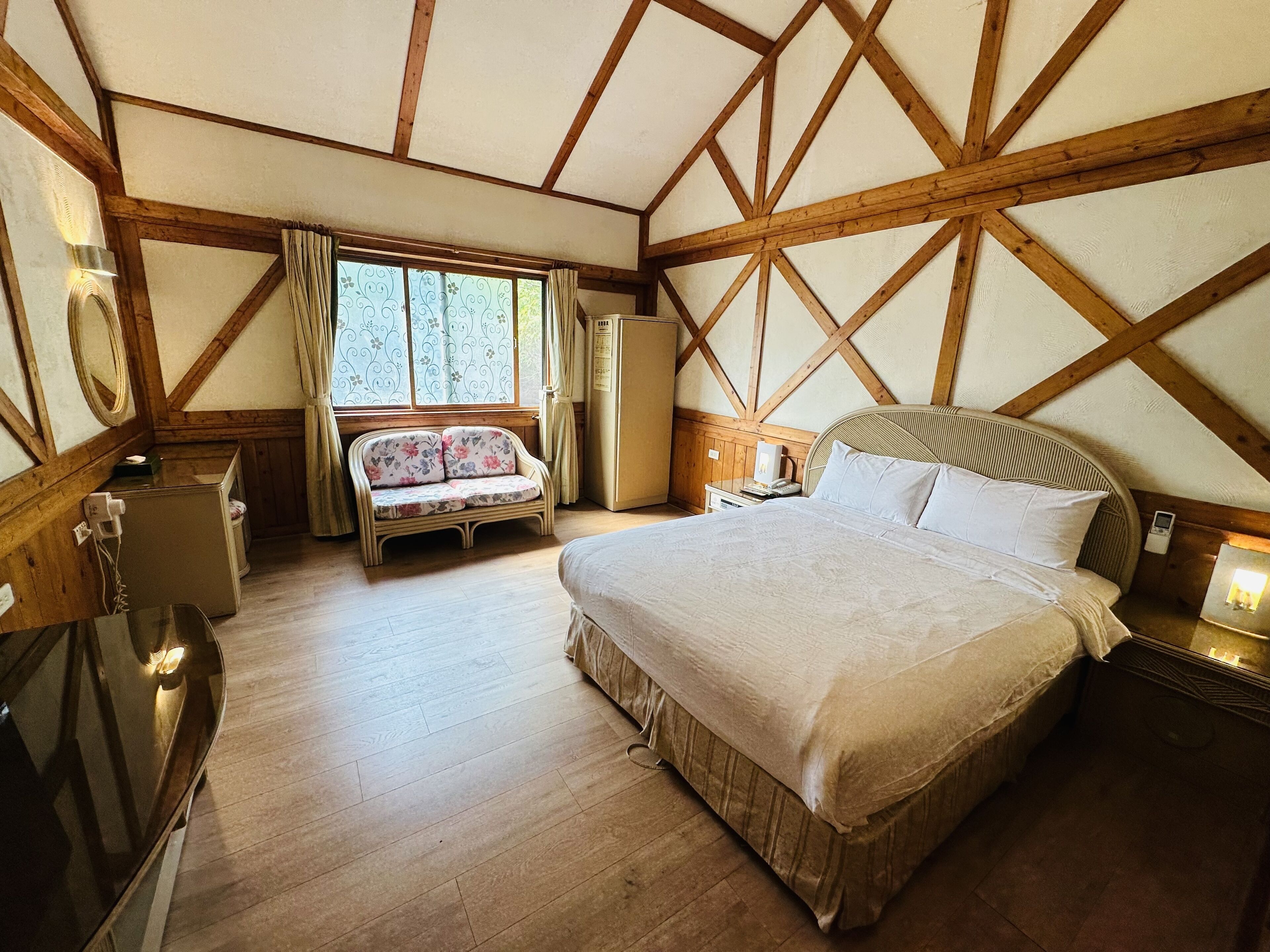 Business Double Room | Desk, soundproofing, free WiFi