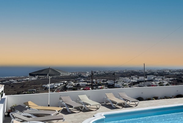 Piscine extérieure, piscine chauffée