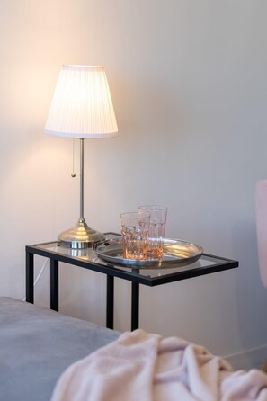 Strykejern/-brett, wi-fi og sengetøy