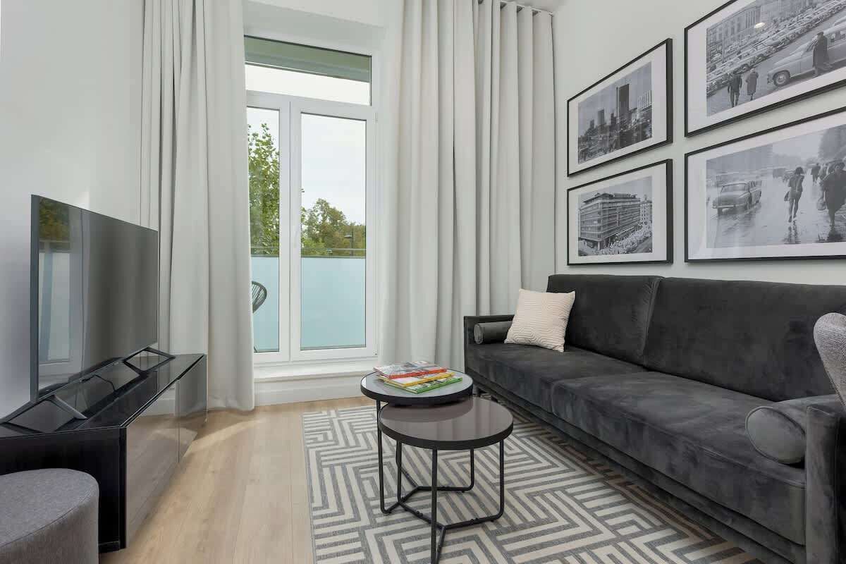 Fernseher, Arbeitsbereiche