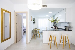 Dining - Modern bungalow with solarium and parking space in La Zenia! (La Zenia)