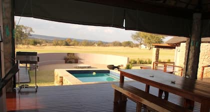 7th Hole Golf Lodge