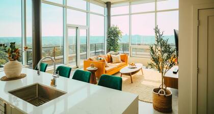 NEW - Luxury 2BR Penthouse Apt In Central Halifax!