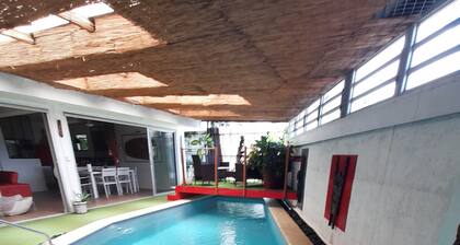Quartier Calme, Centre Ville, gde Chambre Piscine.................;