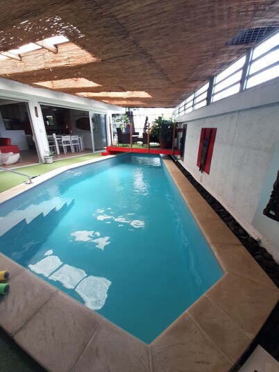 Quartier Calme, Centre Ville, gde Chambre Piscine.................;