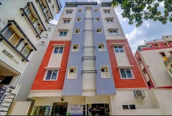 Destino By Inr Suites - Hyderabad