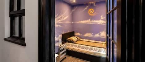 4 chambres, fer et planche Ă repasser, Wi-Fi, draps fournis