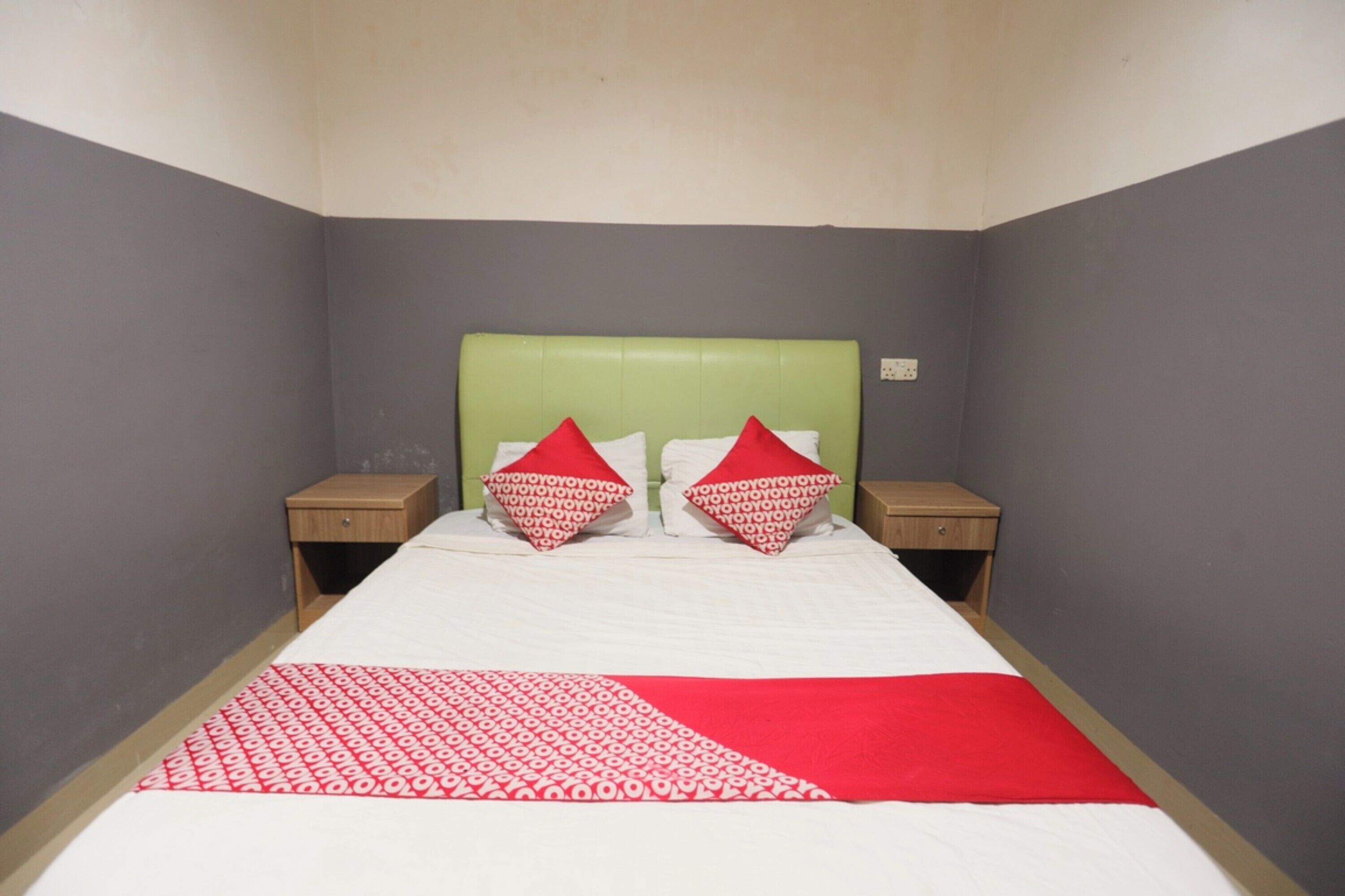 标准双人房 | 免费 WiFi、床单