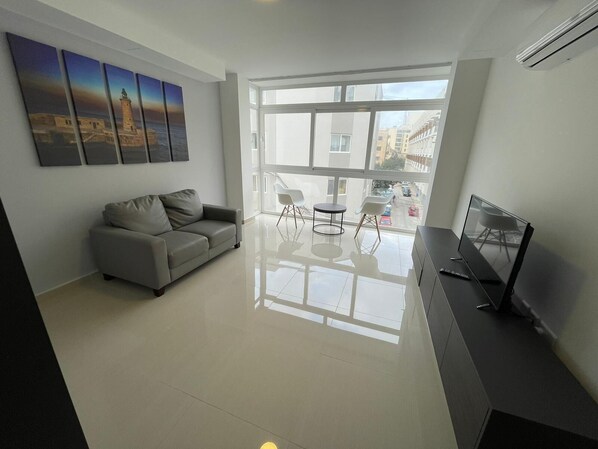 Apartment | Living area | Flat-screen TV - Valletta view Apartments by ST Hotels (Gzira)