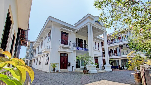 ด้านหน้าที่พัก