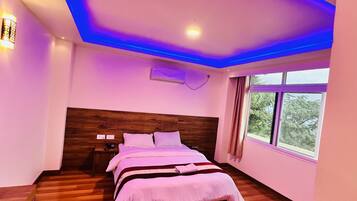 Deluxe Double Room | Premium bedding, pillow-top beds, minibar, individually decorated