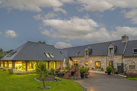 Front of property. Les Pierres Bleues