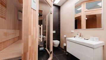 Handtücher, Seife, Toilettenpapier