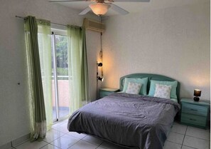 3 makuuhuonetta, silitysrauta/-lauta, Wi-Fi, vuodevaatteet