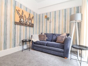 บริเวณนั่งเล่น