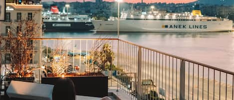 Suite | Balcony
