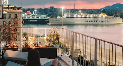 Mitsis N'U Piraeus Port