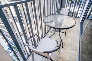 Design Apartment | Balcony