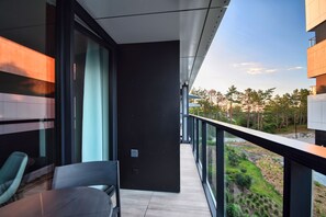 Comfort Apartment | Balcony - RentPlanet - Shellter (Trzebiatow)