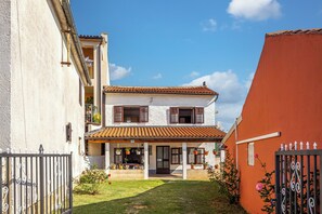 Entrada de la propiedad