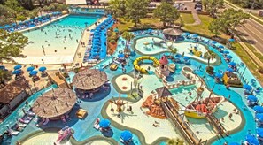 Et oppvarmet basseng