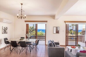 Villa (3 Bedrooms) | Innenbereich