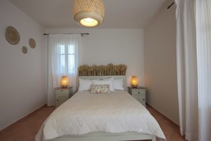 House | Soundproofing, iron/ironing board, free WiFi, bed sheets - Likavgies Comfort Maisonettes (Alonissos)