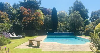 Log burner, heated pool, pub- what's not to like!