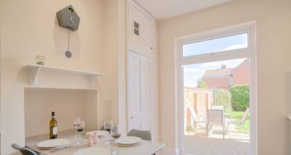 A Stunning Ground Floor Apartment