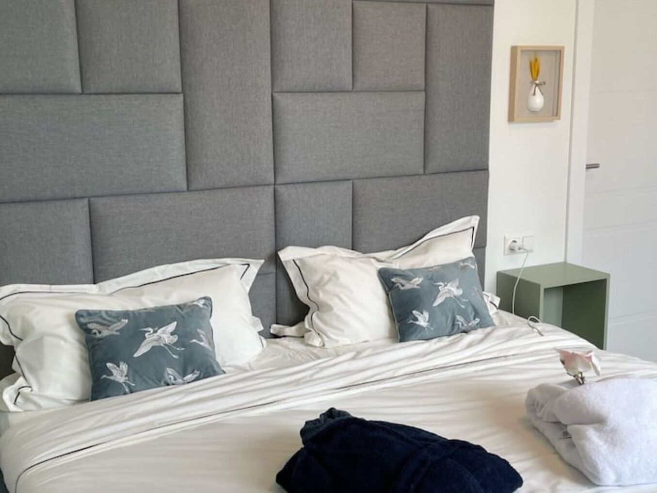 1 bedroom, desk, iron/ironing board, travel crib