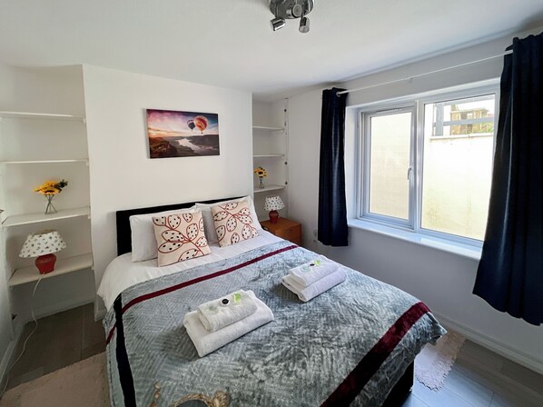 1 bedroom - Sleep 2 Cosy Flat With Modern Amenities (Brighton)
