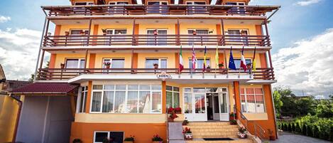 Fachada del alojamiento