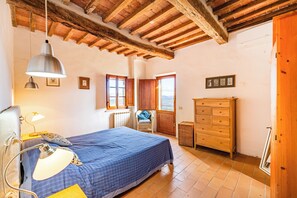 6 Schlafzimmer, Zimmersafe, laptopgeeigneter Arbeitsplatz