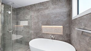 Bathtub