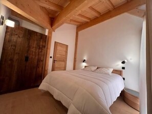 4 bedrooms, WiFi - View panoramic, sauna, terrace, tv, ski locker, 140m², La Rosière (Montvalezan)