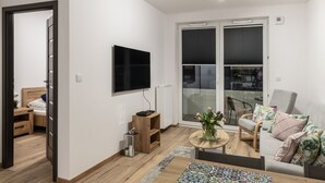 Apartemen Comfort | Televisi