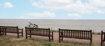 Astondene, East Cliff