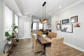 House, Multiple Beds, Kitchen | Dining