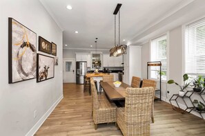 House, Multiple Beds, Kitchen | Dining