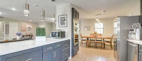 House (3 Bedrooms) | Private kitchen | Microwave, oven, stovetop, dishwasher