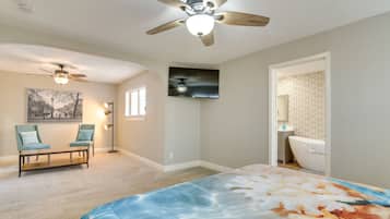 House (3 Bedrooms) | 3 bedrooms, laptop workspace, iron/ironing board, free cribs/infant beds