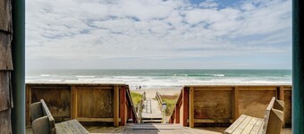 Oceanfront Watsonville Condo w/ Beach Access!