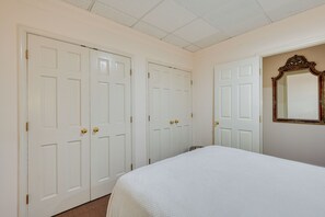 Apartment (1 Bedroom) | Interior