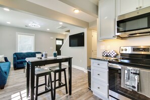 House (4 Bedrooms) | Interior - Updated Home - Walk to Salisbury University! (Salisbury)
