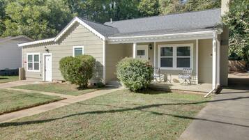 Apartment (1 Bedroom) | Interior