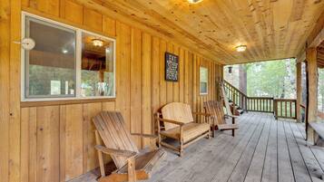 House (1 Bedroom) | Interior