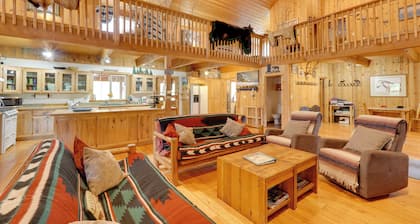Pet-friendly House w/ Deck: Near Crater Lake!