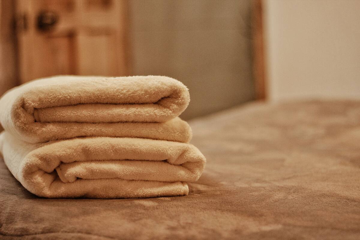 Quarto casal romântico | Camas com colchões de espuma com sistema de memória, escrivaninha